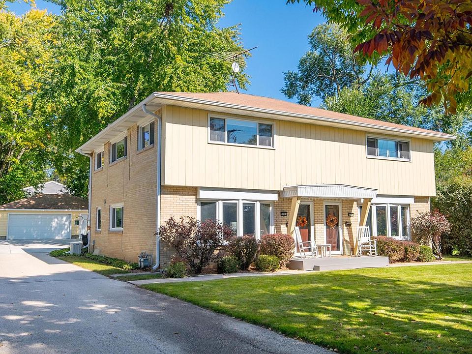 1st image of N70W5762- 5764 Bridge ROAD