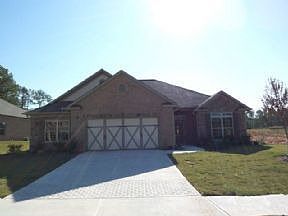 1st image of 804 Golden Isles Dr
