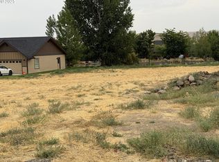 1515 Fish Tail Rd, Maupin, OR 97037