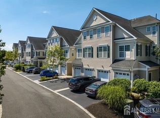 22 Tory Jack Ter, South Bound Brook, NJ 08880