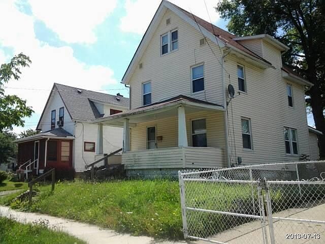 1st image of 1164 Santee Ave