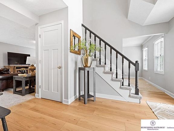 5th image of 14454 Sherwood Ave