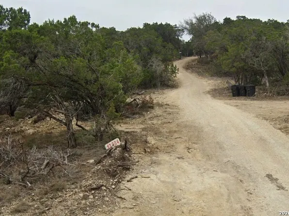 0 Park Rd 37 LOT 26, Lakehills, TX 78063