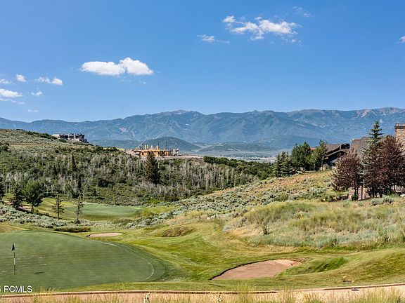 5th image of 3023 E Wapiti Canyon Rd