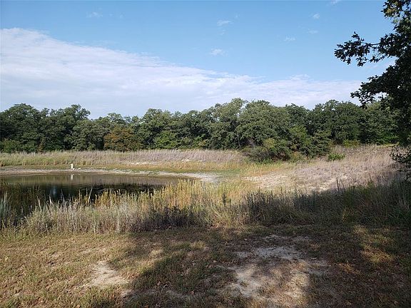 3rd image of 194 County Road 3551