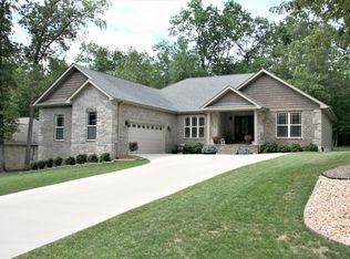 22 Renwick Dr, Fairfield Glade, TN 38558