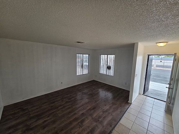 2nd image of 717 Covington Ln #2