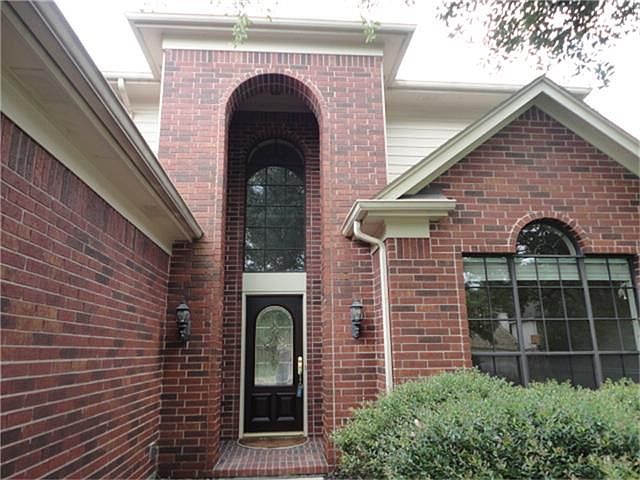 1st image of 9907 Winchester Village Ct