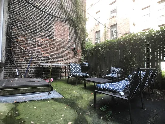 Rented by Corcoran | media 17