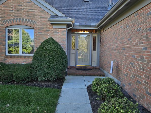 2584 Vienna Estates Dr