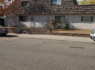 5338 Engle Rd, Carmichael, CA 95608