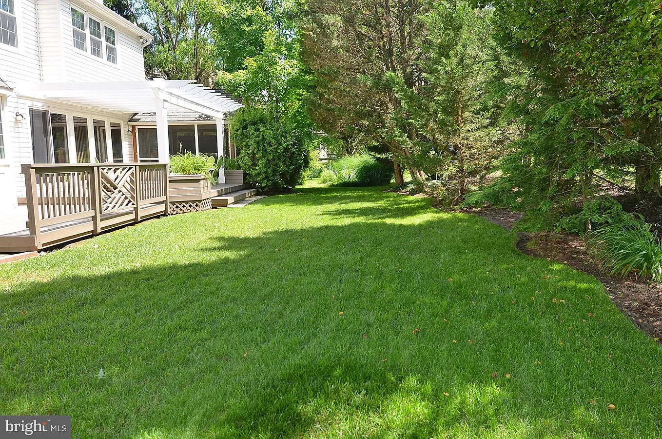 5 bed, 3.5 bath, 3591 sqft, $4,800 — Photo 3