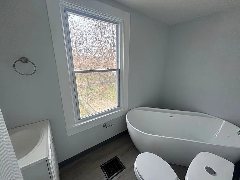 1345 Addison Rd — Photo 22