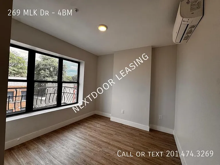 269 Martin Luther King Dr #4BM — Photo 6