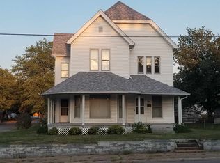 602 S Meridian St, Washington, IN 47501