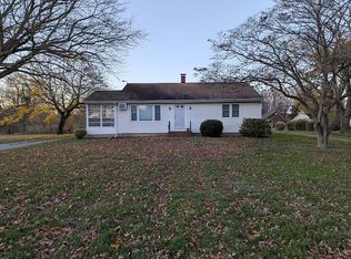 697 W Denneys Rd, Dover, DE 19904