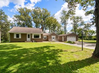 1499 Glasgow Rd, Jackson, MI 49201