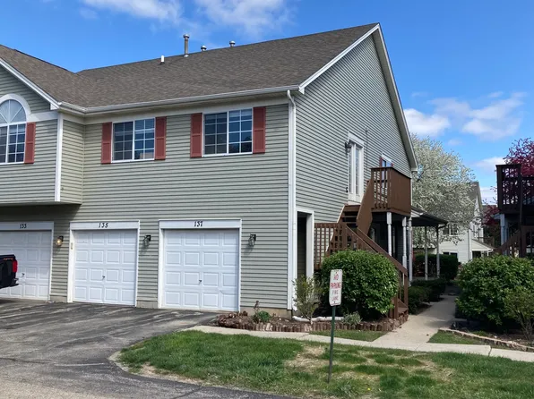 137 Village Creek Dr, Lake In The Hills, IL 60156