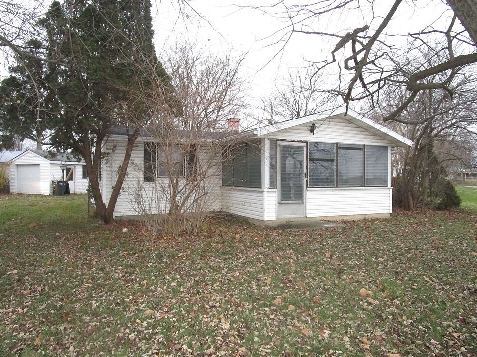 1st image of 905 E Dunn Ave