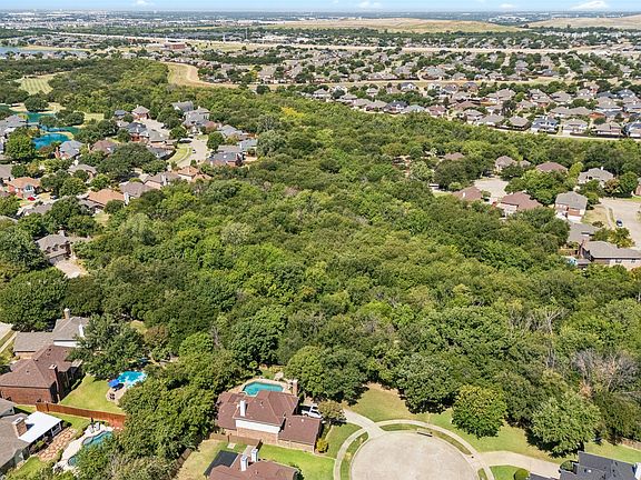 3rd image of 3816 Quivera Cir