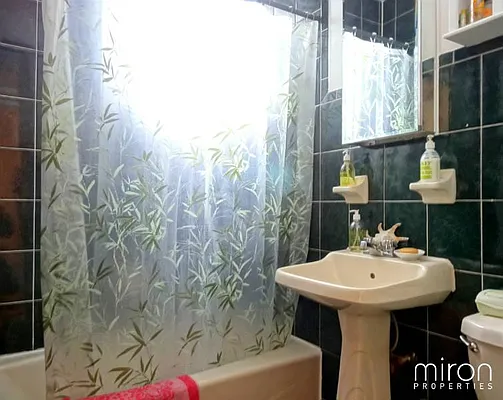 Rented by Miron Properties | media 43