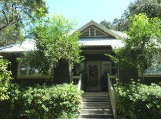 1 Oak Point Dr, Fernandina Beach, FL 32034