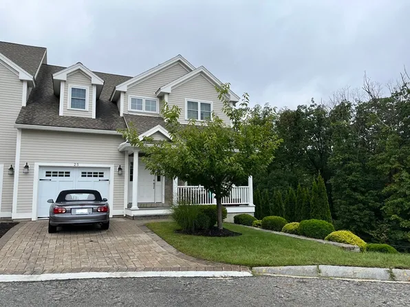 15 Ramsdell Way Unit 25, Lynnfield, MA 01940
