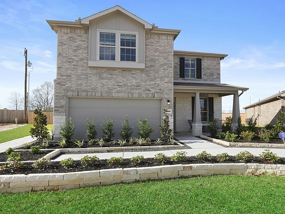 Model Home Exterior Q