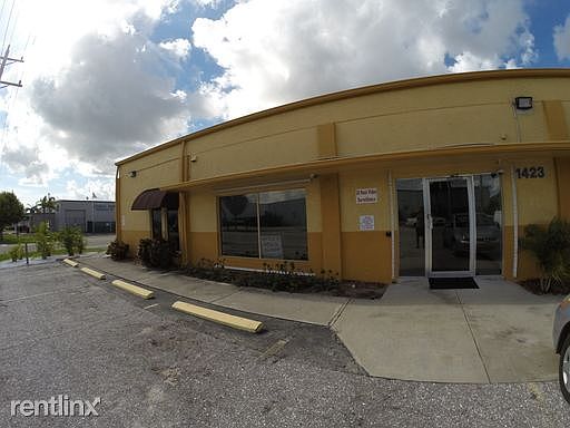 1st image of 1423 SE 10th St Ste 1A