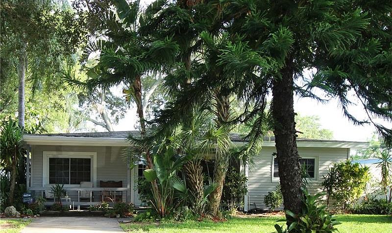 1st image of 2005 Lake Citrus Dr