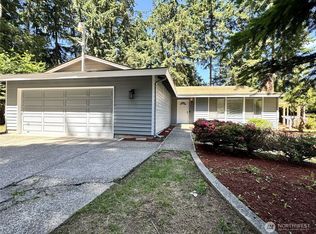 12602 Military Road E, Puyallup, WA