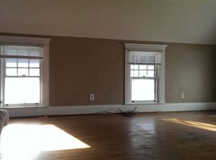 17 Clinton St FLOOR 2, Tonawanda, NY 14150