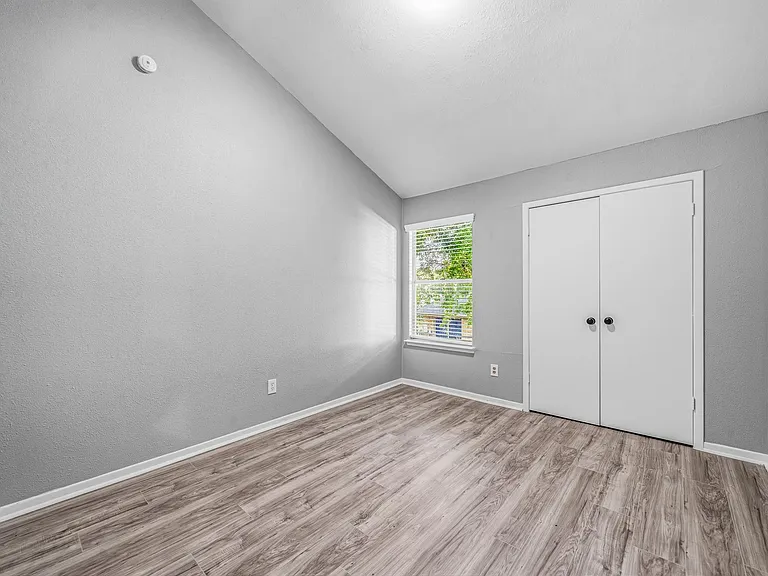 2911 Waypark Dr — Photo 22