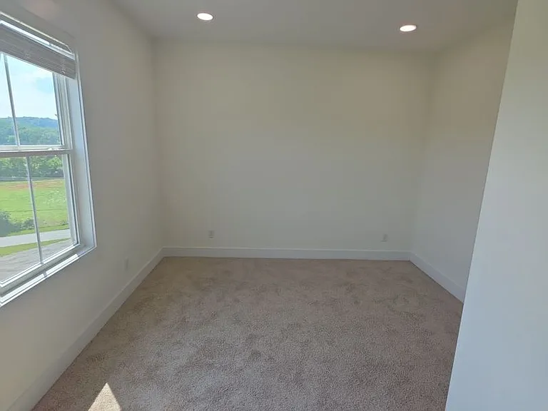 1334 Belfair St — Photo 10