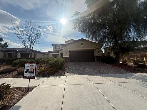 4957 Harold St Photo 1
