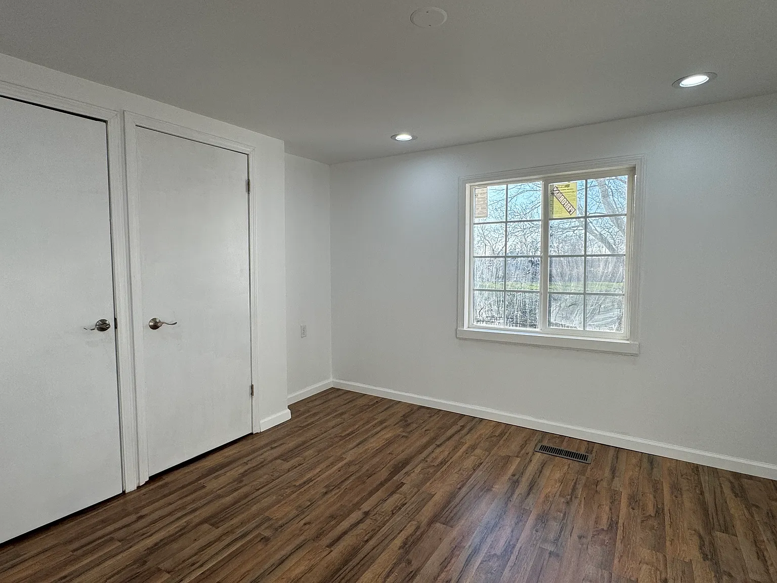 3 bed, 1300 sqft, $1,900 — Photo 3