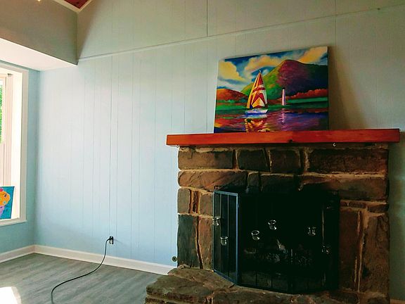 5th image of 3716 Hickory Cove Ln