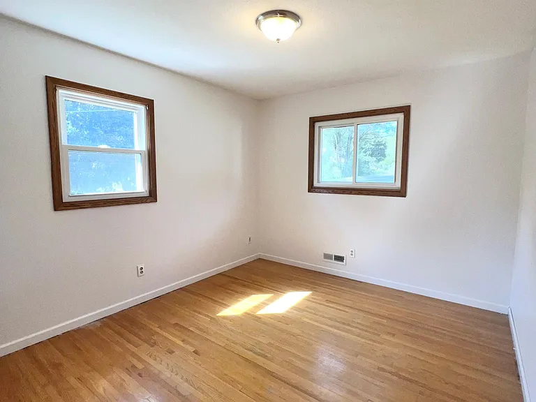 4321 Pleasant St SE — Photo 14