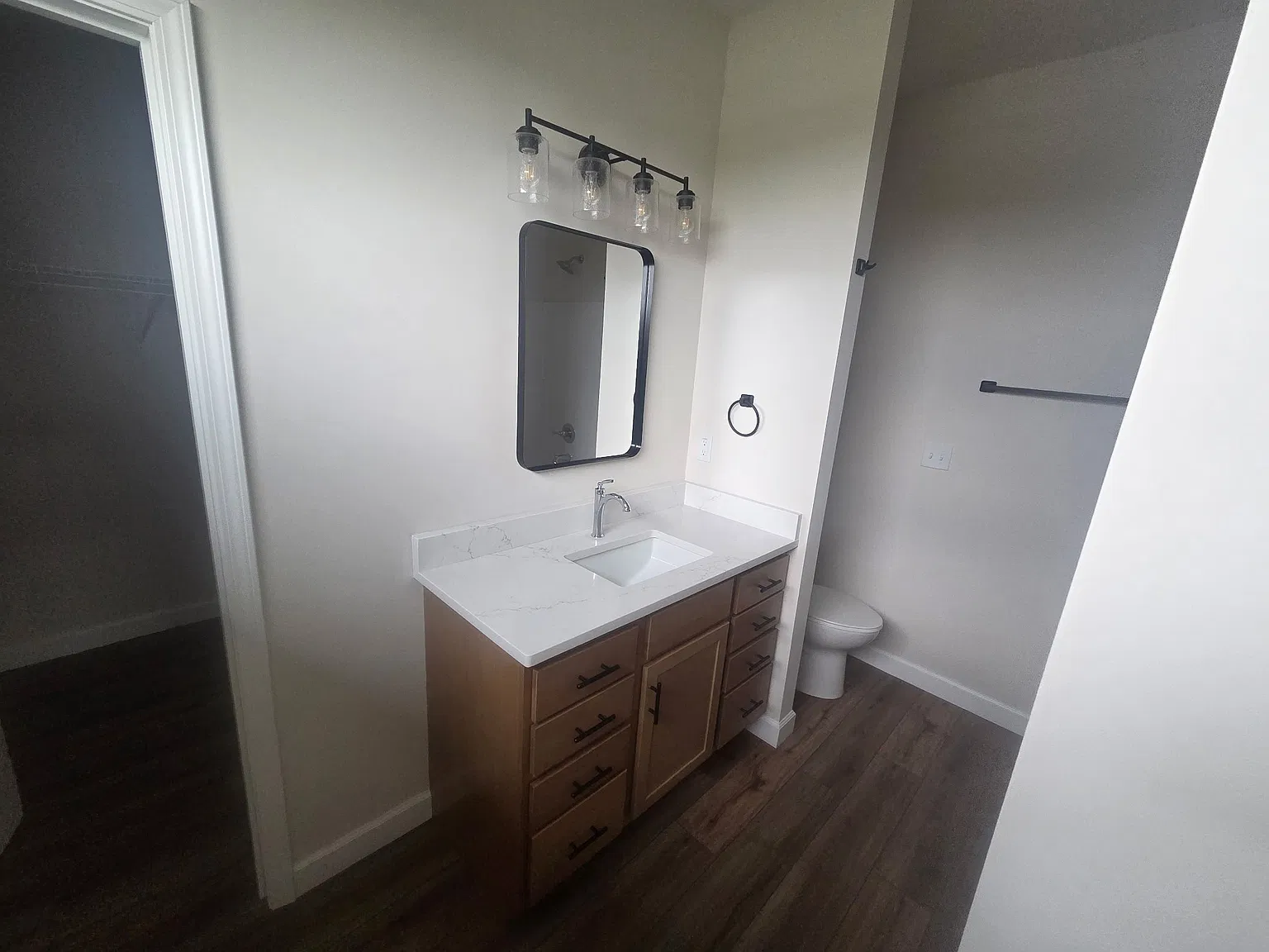 2 bed, 2.5 bath, $2,795 — Photo 4