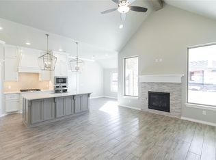 9308 NW 118th St, Yukon, OK 73099