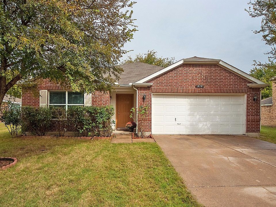 1st image of 819 Monette Dr