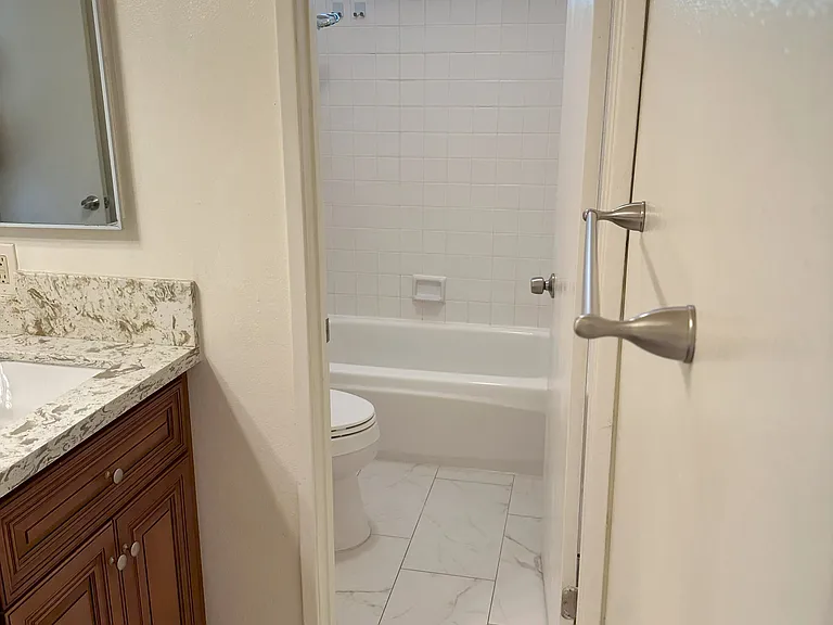 13103 Sundance Ave — Photo 29