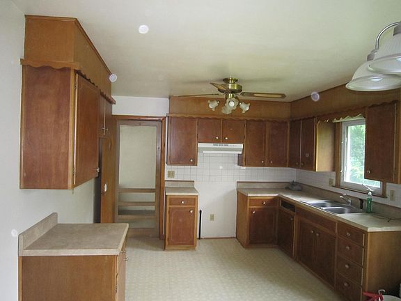 4th image of 3334 N 70th Ct