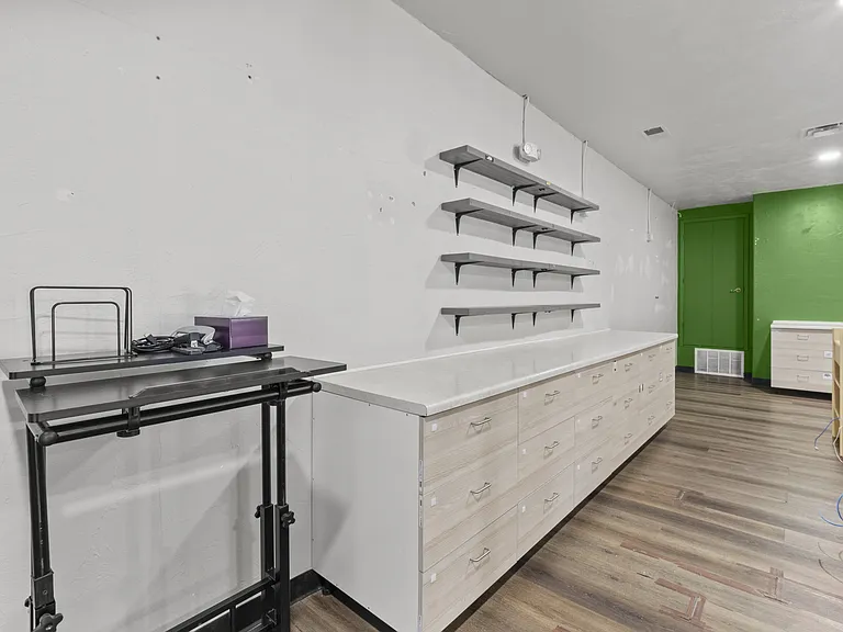 360 Sudderth Dr #1 — Photo 7