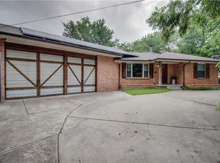 8195 Hunnicut Rd, Dallas, TX 75228