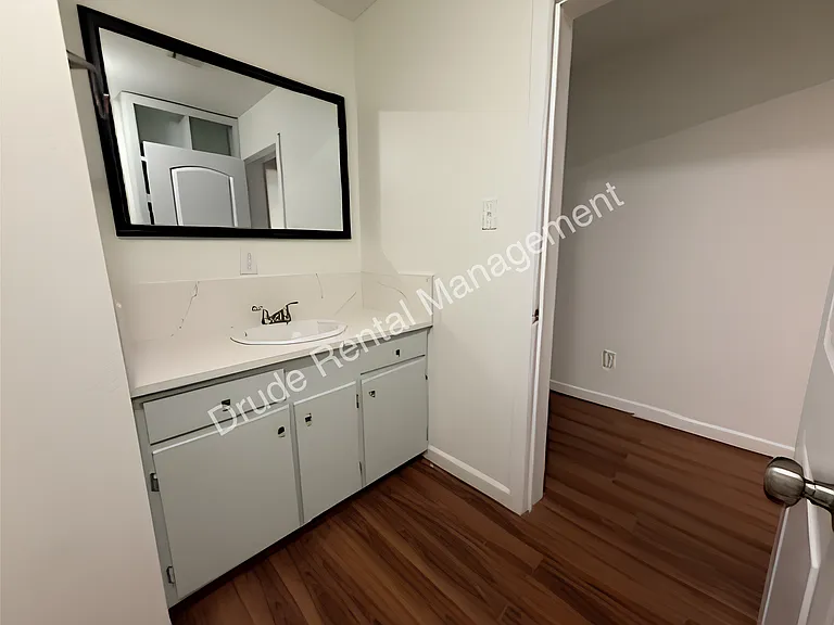30121 Julia St — Photo 15