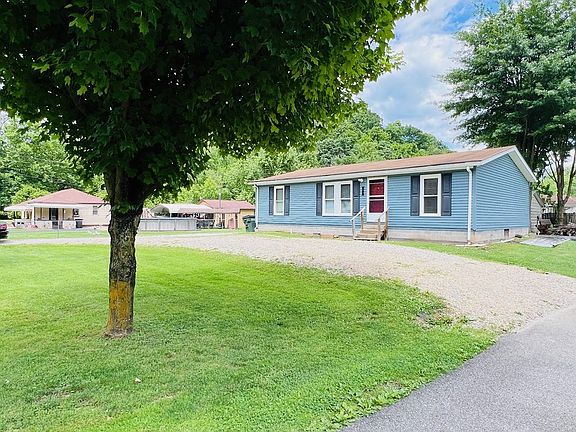 3rd image of 13 Parriottville Drive