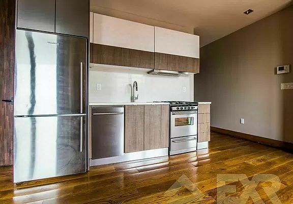 4th image of 865 Willoughby Ave #5H