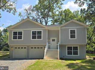 143 Kelly Dr, Harpers Ferry, WV 25425