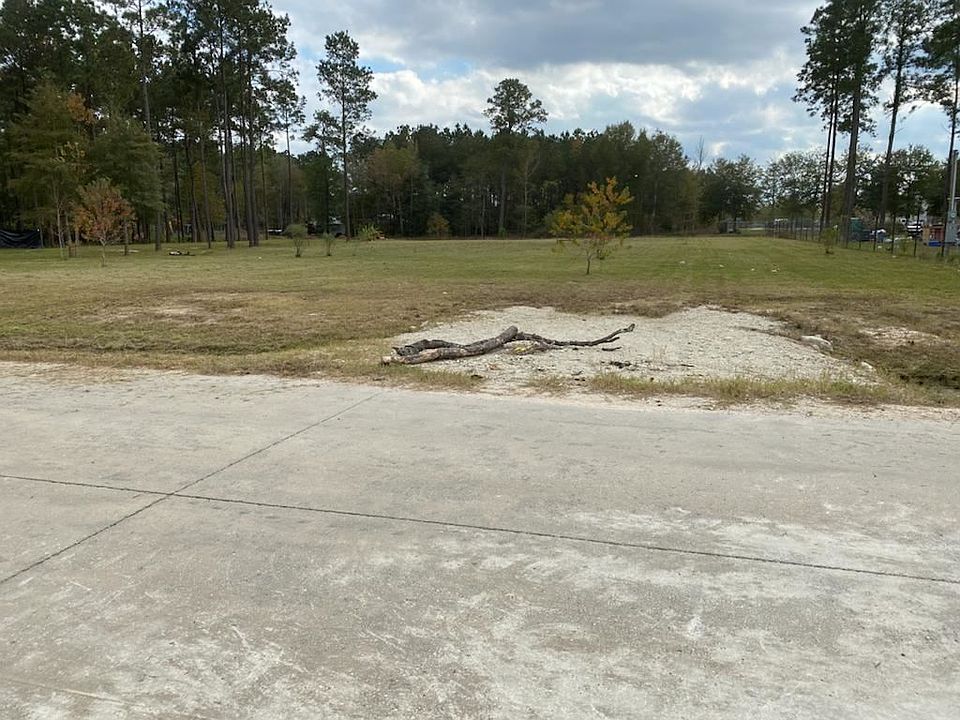 2nd image of 371 County Road 5001